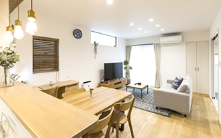 住宅（戸建・マンション）