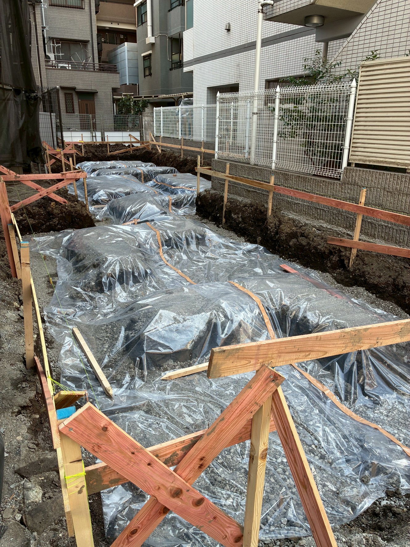 【文京区千駄木３丁目テナントビル新築工事】②